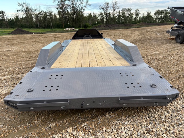 RawMaxx SLX Flatbed – 8.5×22- Stealth X Trailer