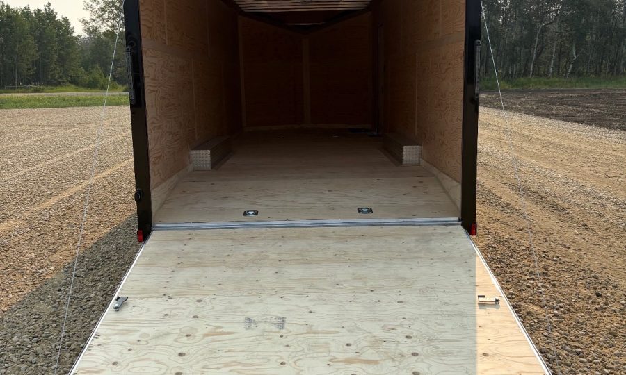 Forest River Cargo King 8.5×24 – Nomad Aluminum Enclosed
