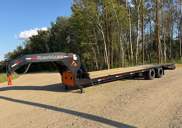 2026 RawMaxx Gooseneck Flatdeck – 30′ Equipment Trailer
