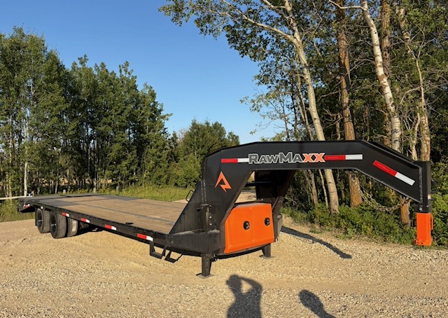 2026 RawMaxx Gooseneck Flatdeck – 30′ Equipment Trailer