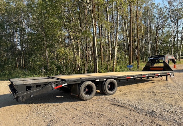 2026 RawMaxx Gooseneck Flatdeck – 30′ Equipment Trailer